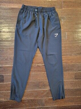 Gymshark Arrival joggers, zipper leg and pocket, men's small, Black, like new